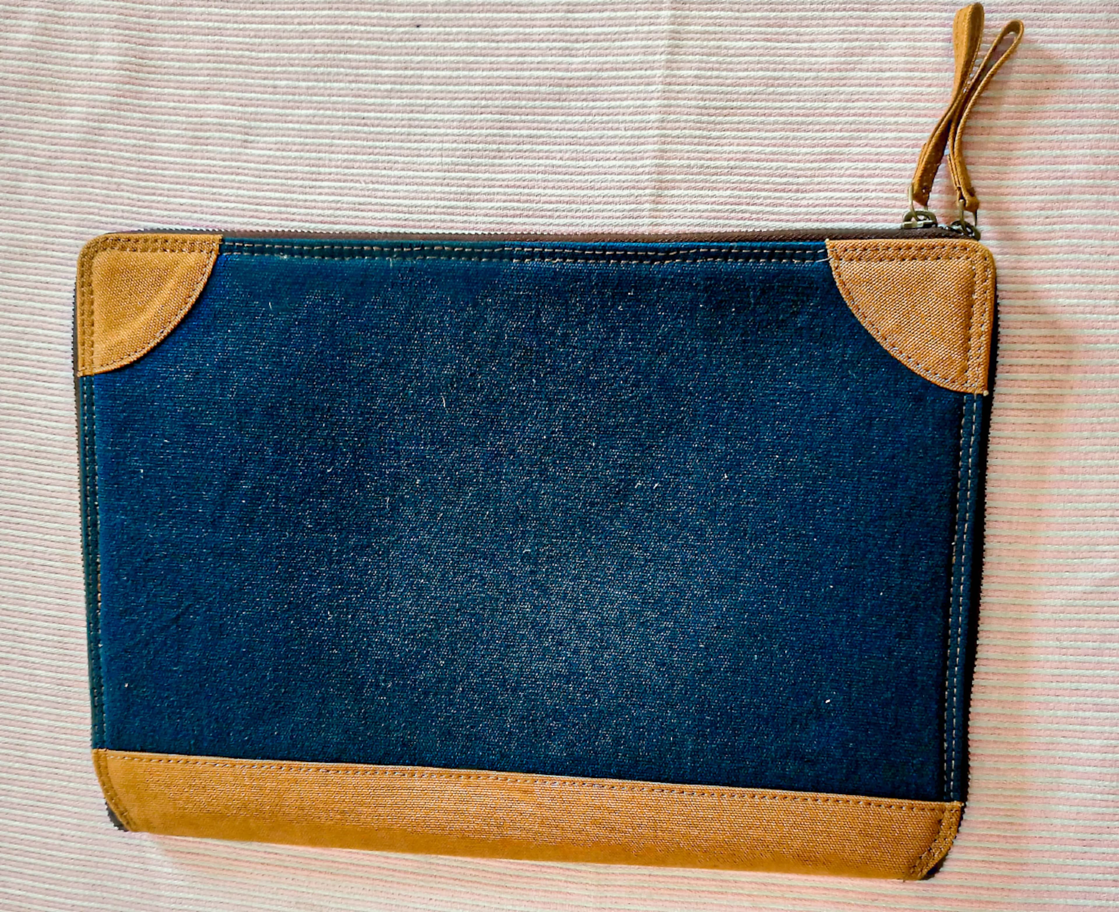 bluelapbag